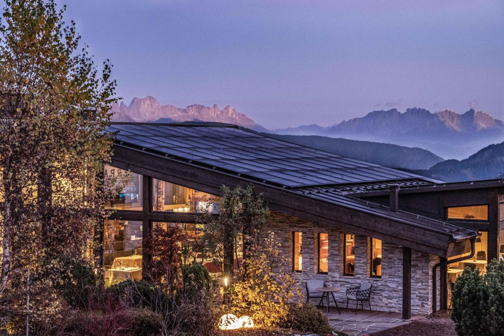Terra - The Magic Place Relais & Chateaux Sarentino Exterior photo