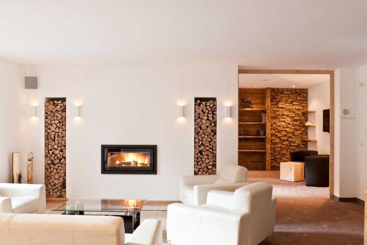 Terra - The Magic Place Relais & Chateaux Sarentino Exterior photo